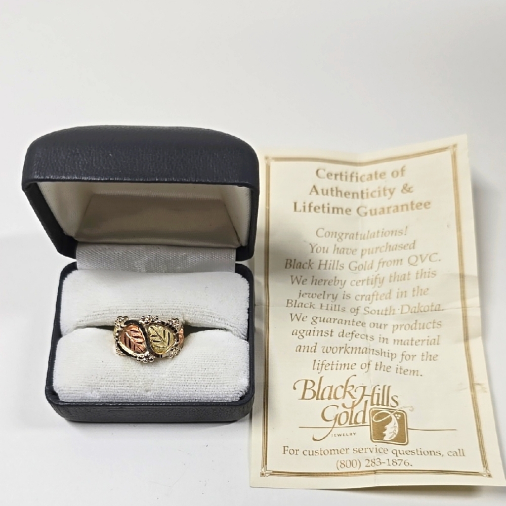 Authentic Black Hills 12K Gold and Sterling Silver 925 Interlocking Leaf Ring